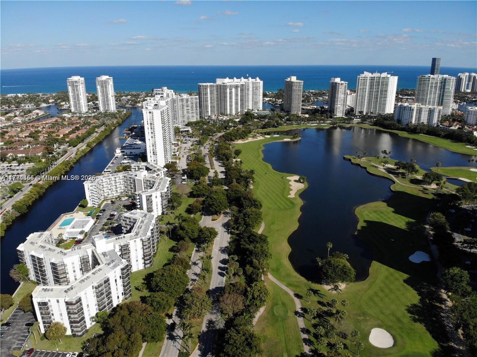 3475 N Country Club Dr #701, Aventura, Florida image 2