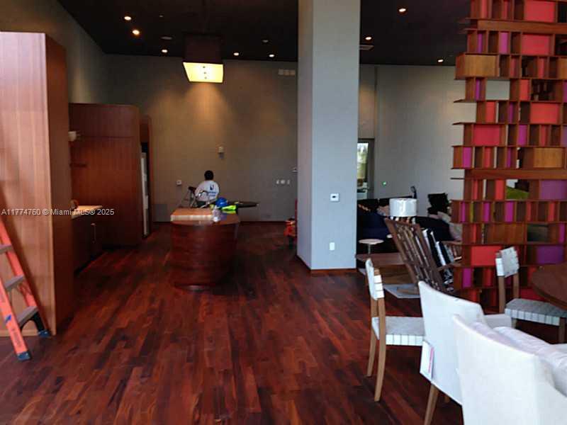 1300 BRICKELL BAY DR #1210, Miami FL 33131