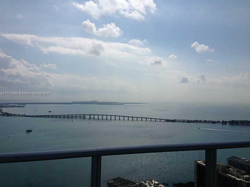1300 BRICKELL BAY DR #1210, Miami FL 33131