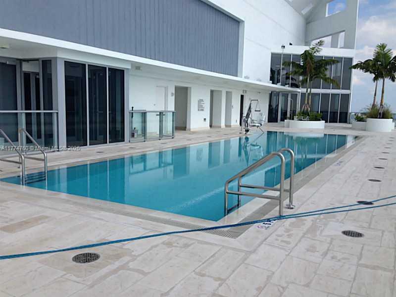 1300 BRICKELL BAY DR #1210, Miami FL 33131