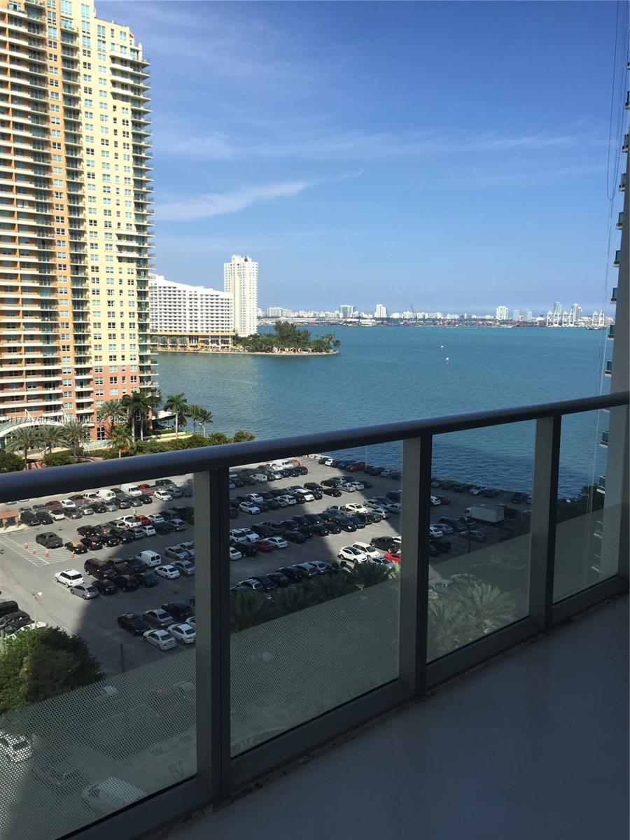 1300 BRICKELL BAY DR #1210, Miami FL 33131