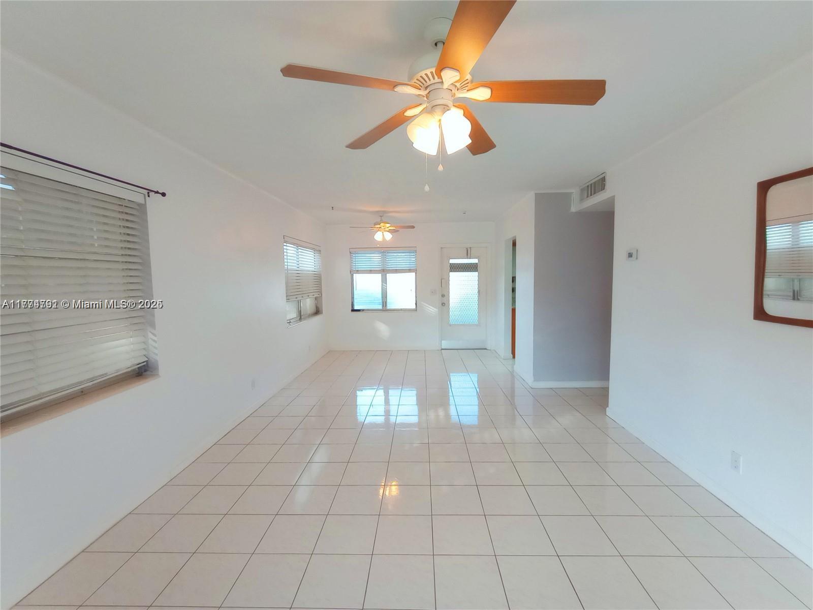 2141 NE 42nd Ct #99, Lighthouse Point, Florida image 12