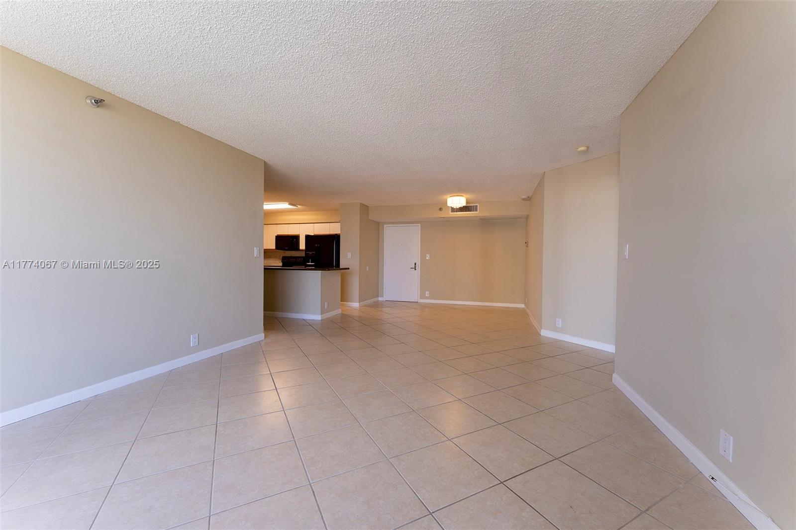 3530 Mystic Pointe Dr #2207, Aventura, Florida image 16
