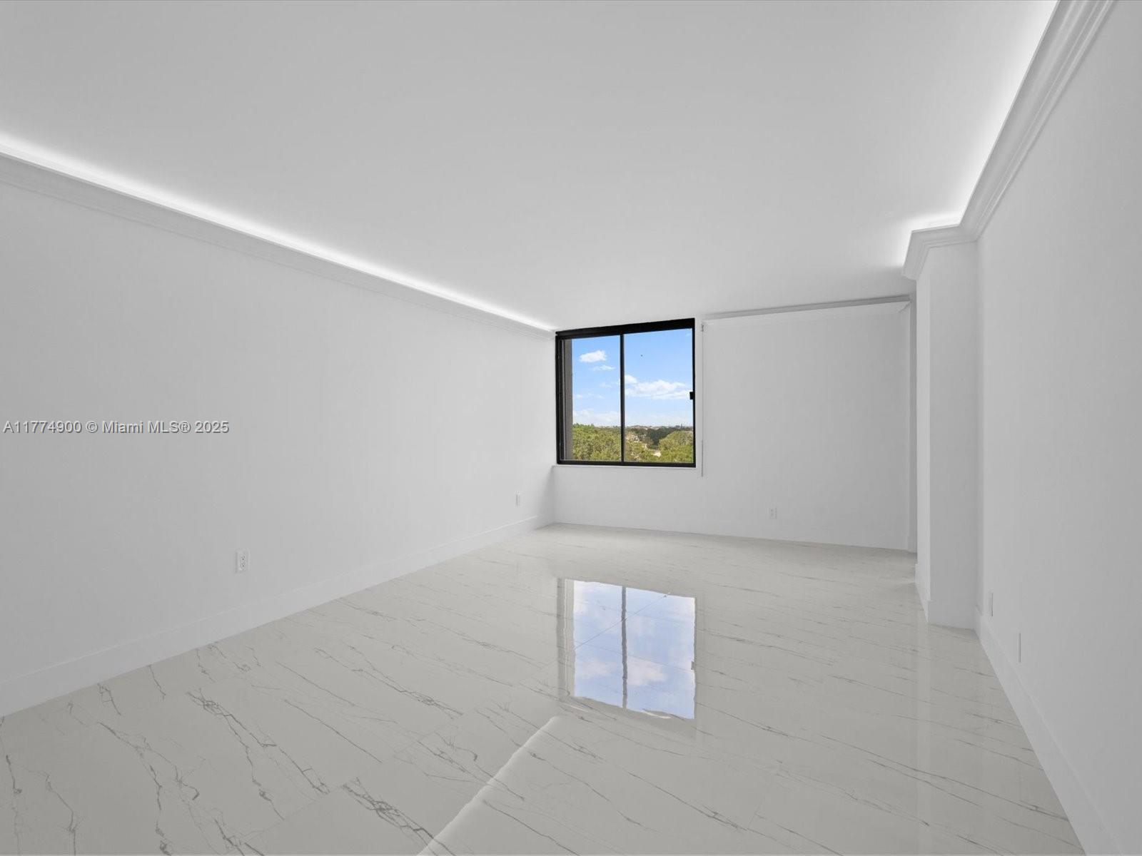2480 Presidential Way #702, West Palm Beach, Florida image 24
