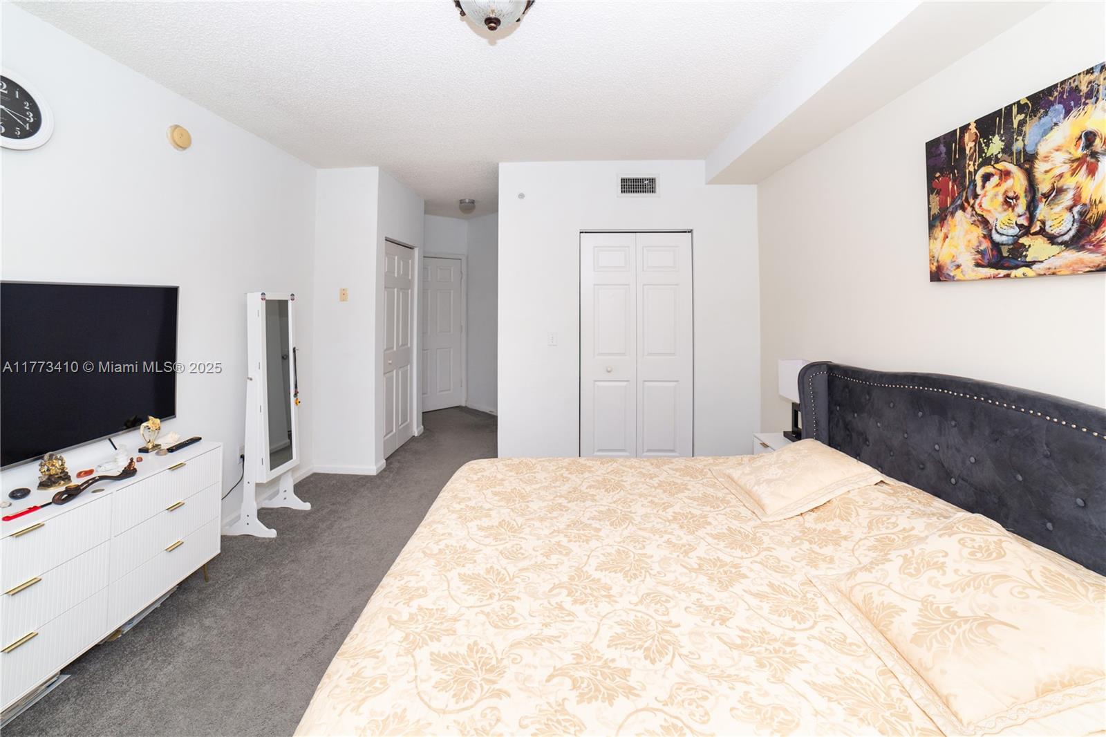 Listing Photo 20