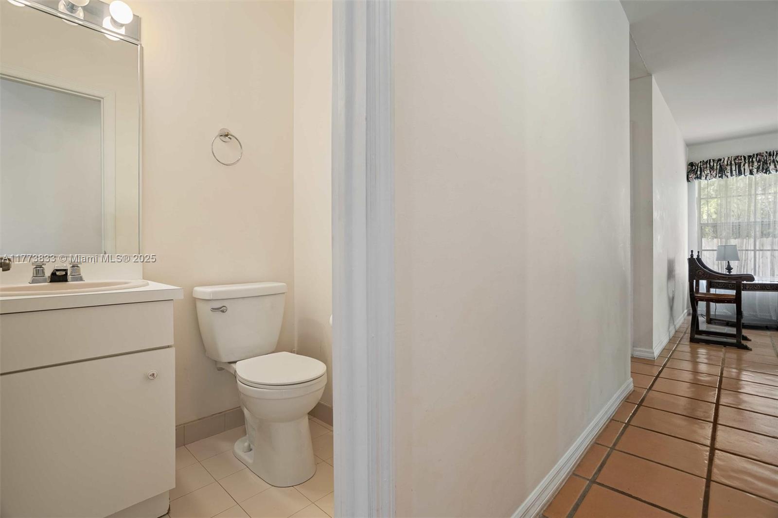8411 SW 162nd Ter, Palmetto Bay, Florida image 16