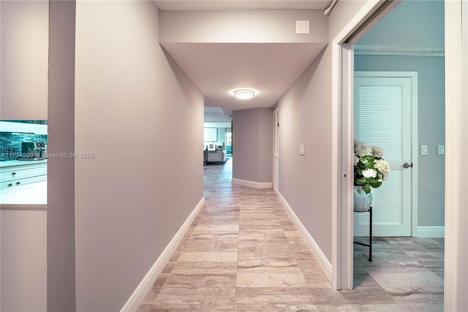 9165 SW 14th St #1105, Boca Raton, Florida image 2