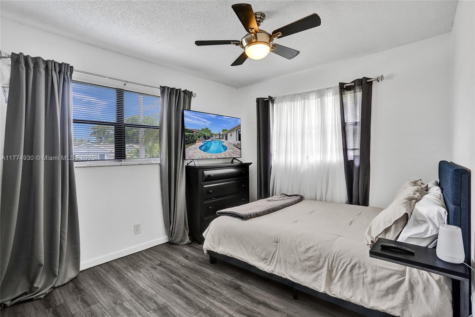 9341 NW 33rd Pl, Sunrise, Florida image 40