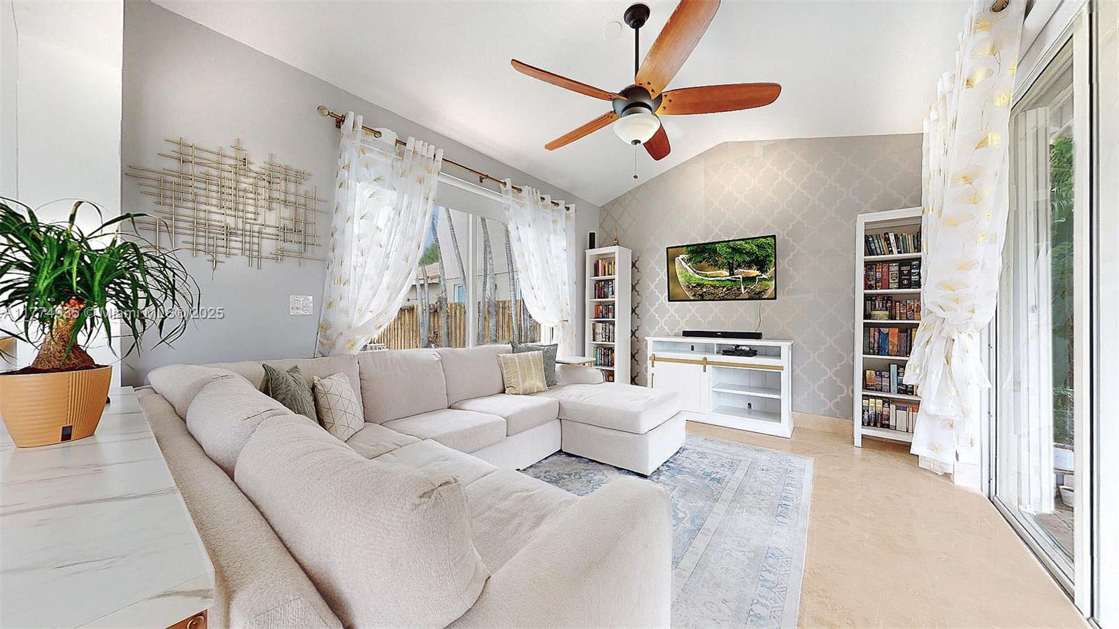 Listing Photo 18
