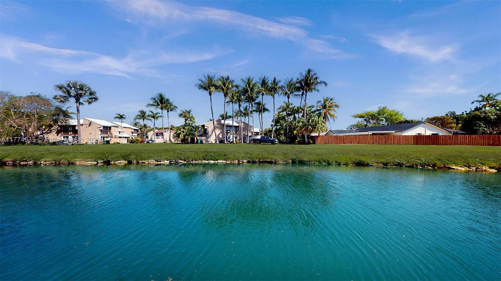 9035 SW 160th Ter, Palmetto Bay, Florida image 48