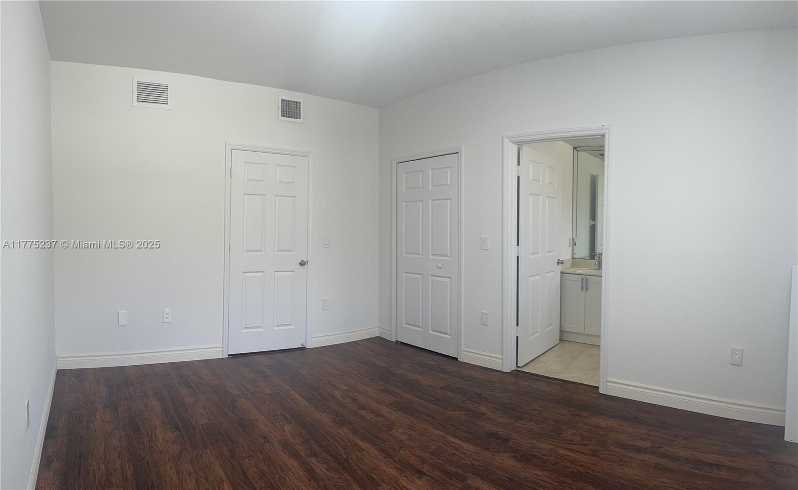 7160 NW 174th Ter #202, Hialeah, Florida image 21