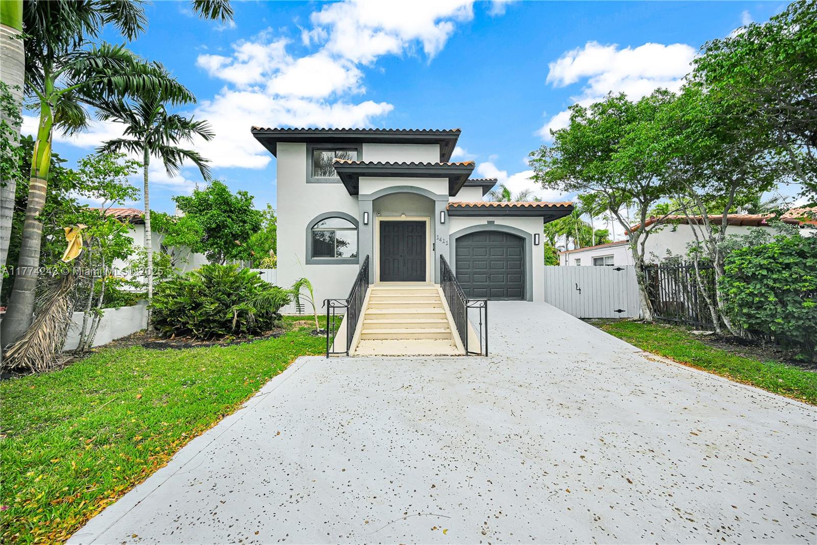 1411  Normandy Dr  For Sale A11774243, FL