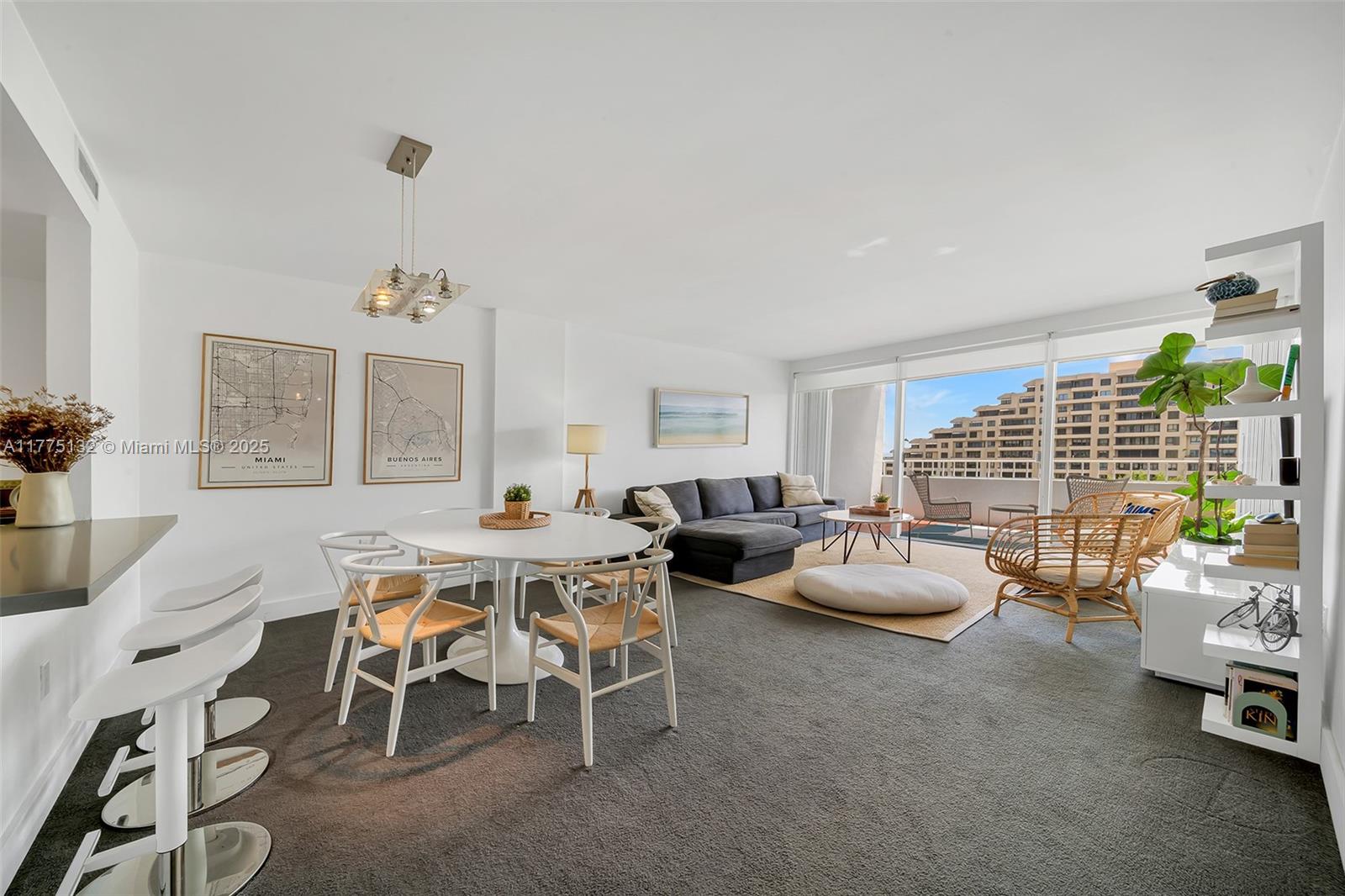 199 Ocean Lane Dr #813, Key Biscayne FL 33149