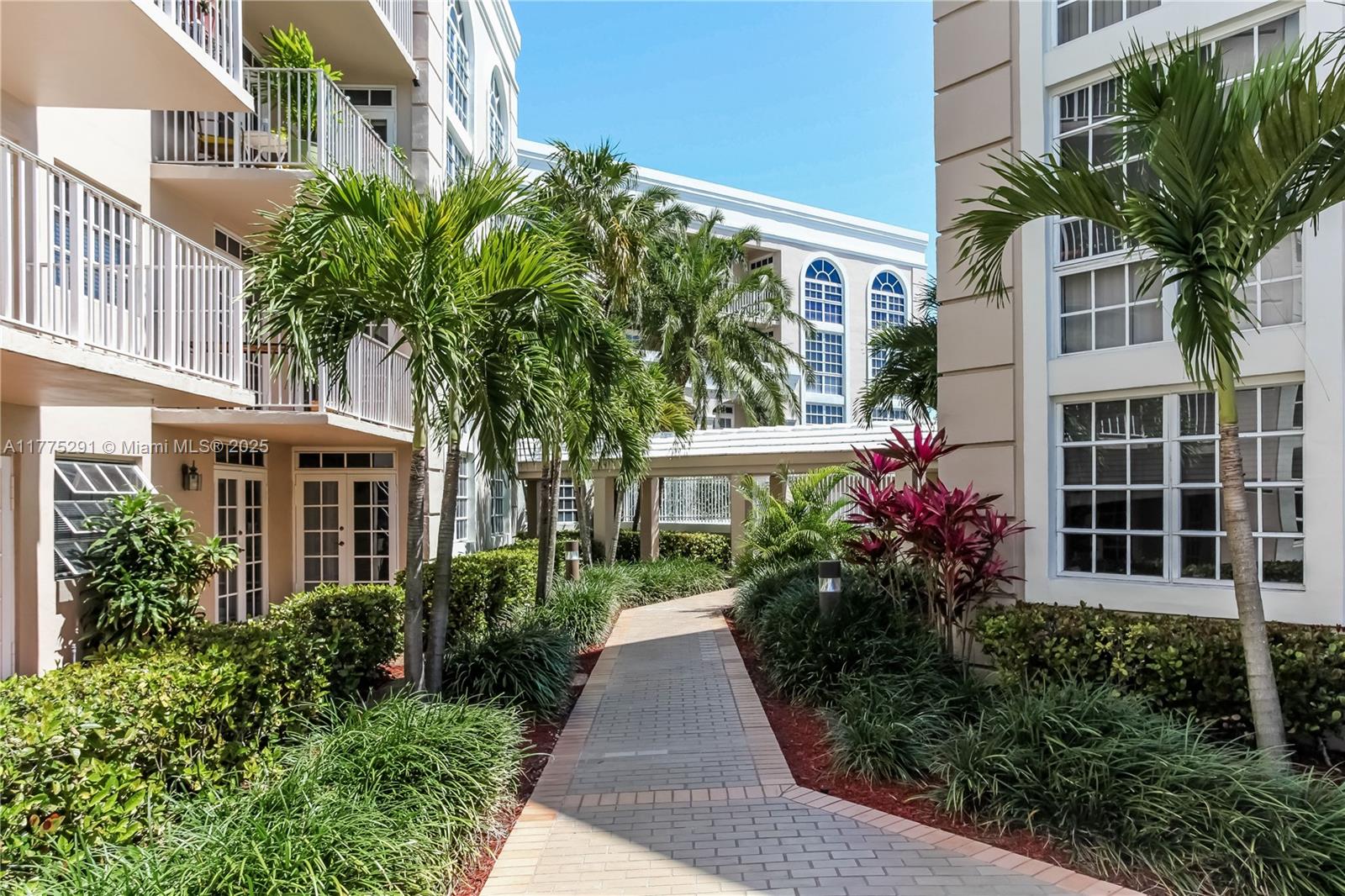 1280 S Alhambra Cir #1316, Coral Gables, Florida image 16