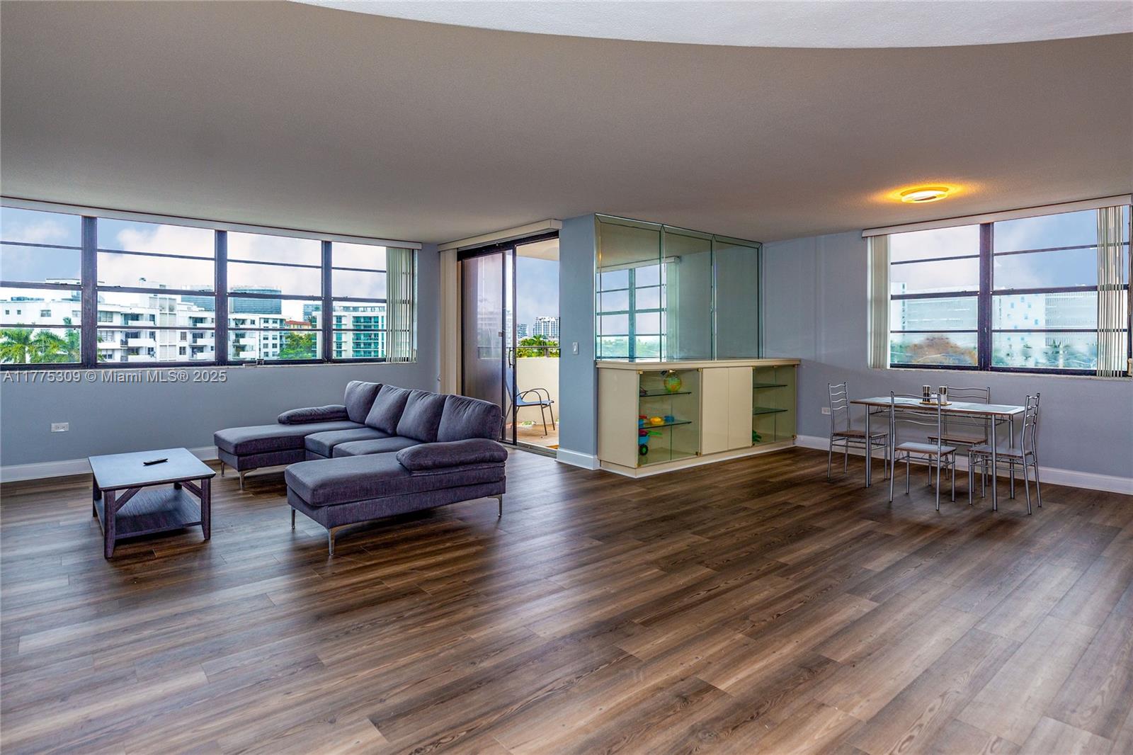 9180 W Bay Harbor Dr #5C For Sale A11775309, FL