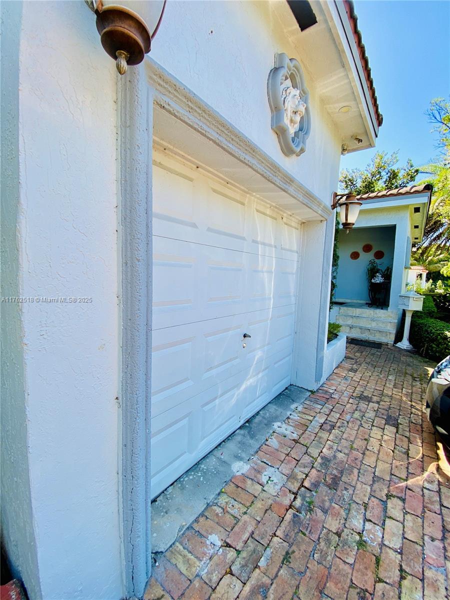 1135 SW 62nd Ave, West Miami, Florida image 2