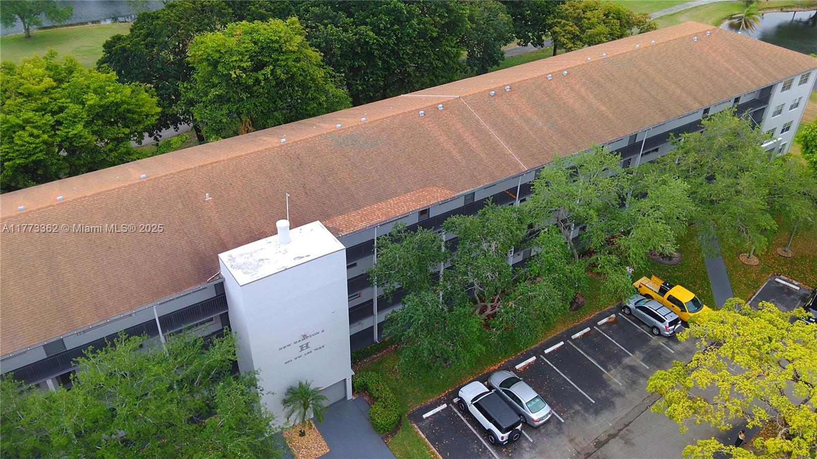 251 SW 132nd Way #318H, Pembroke Pines, Florida image 2