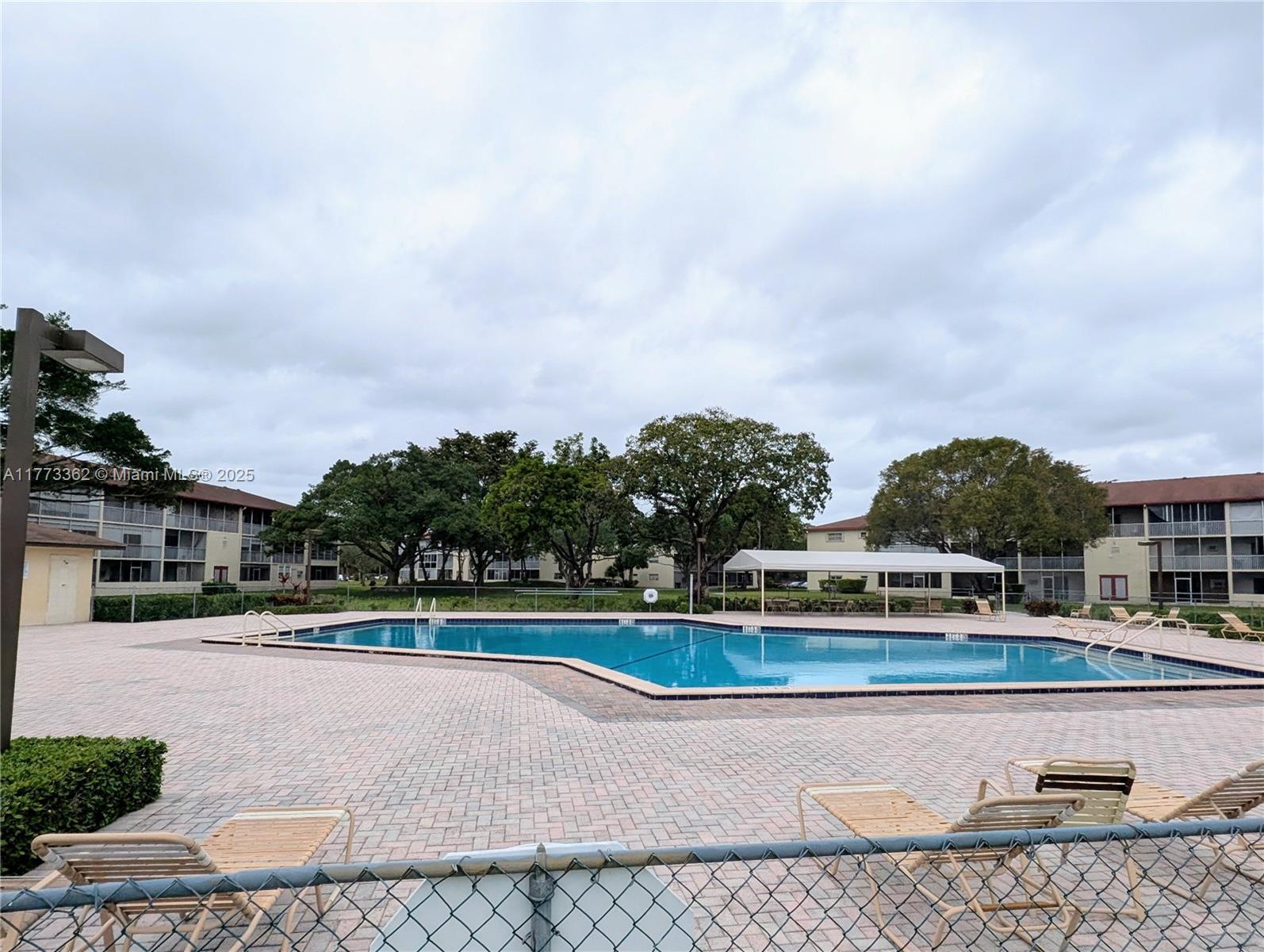 251 SW 132nd Way #318H, Pembroke Pines, Florida image 23