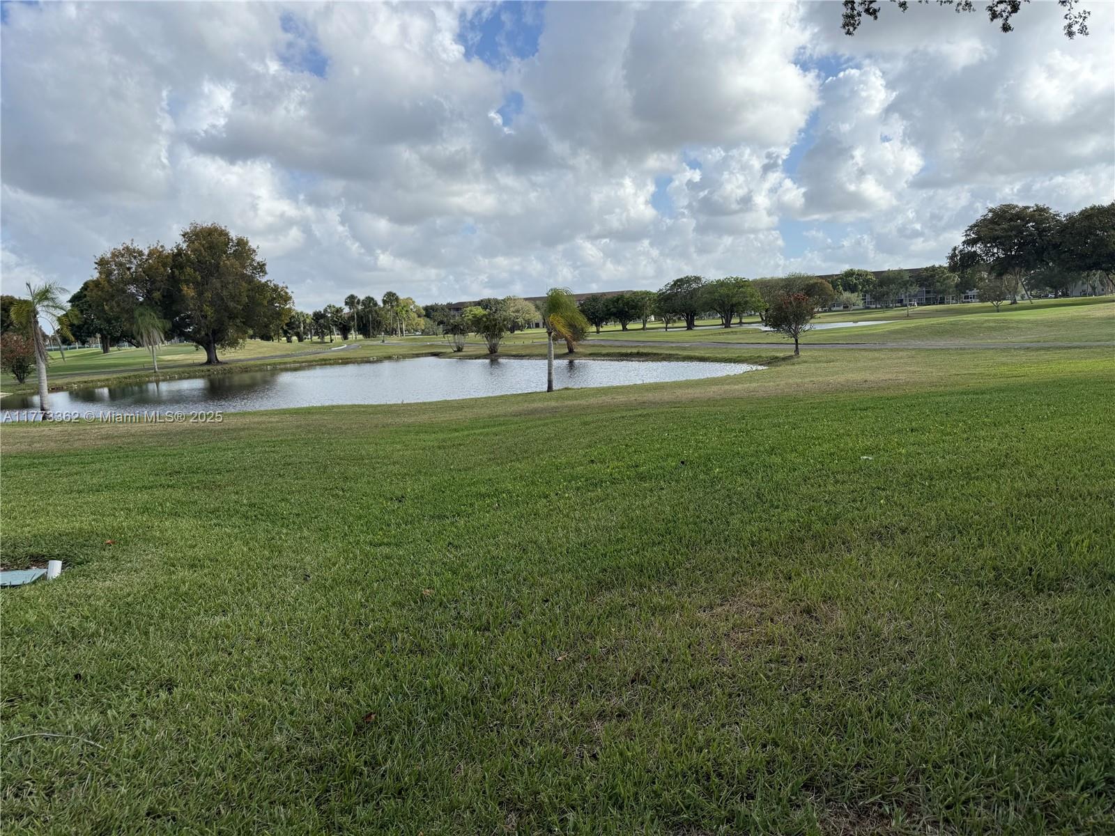 251 SW 132nd Way #318H, Pembroke Pines, Florida image 32