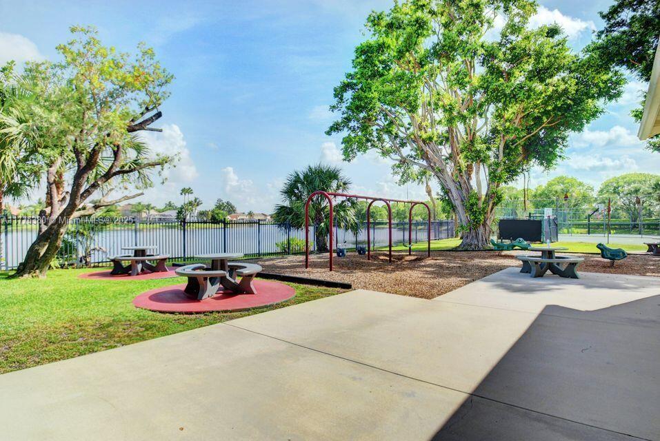 10766 Crescendo Cir, Boca Raton, Florida image 19