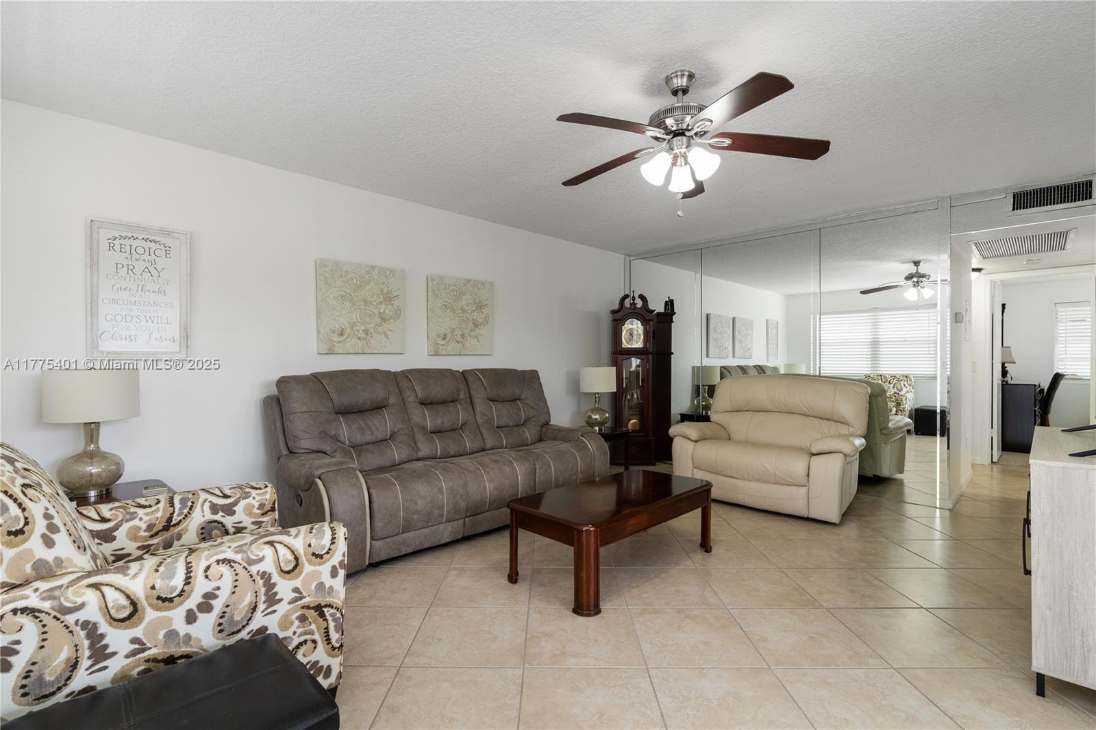 40 Harwood B #40, Deerfield Beach, Florida image 2