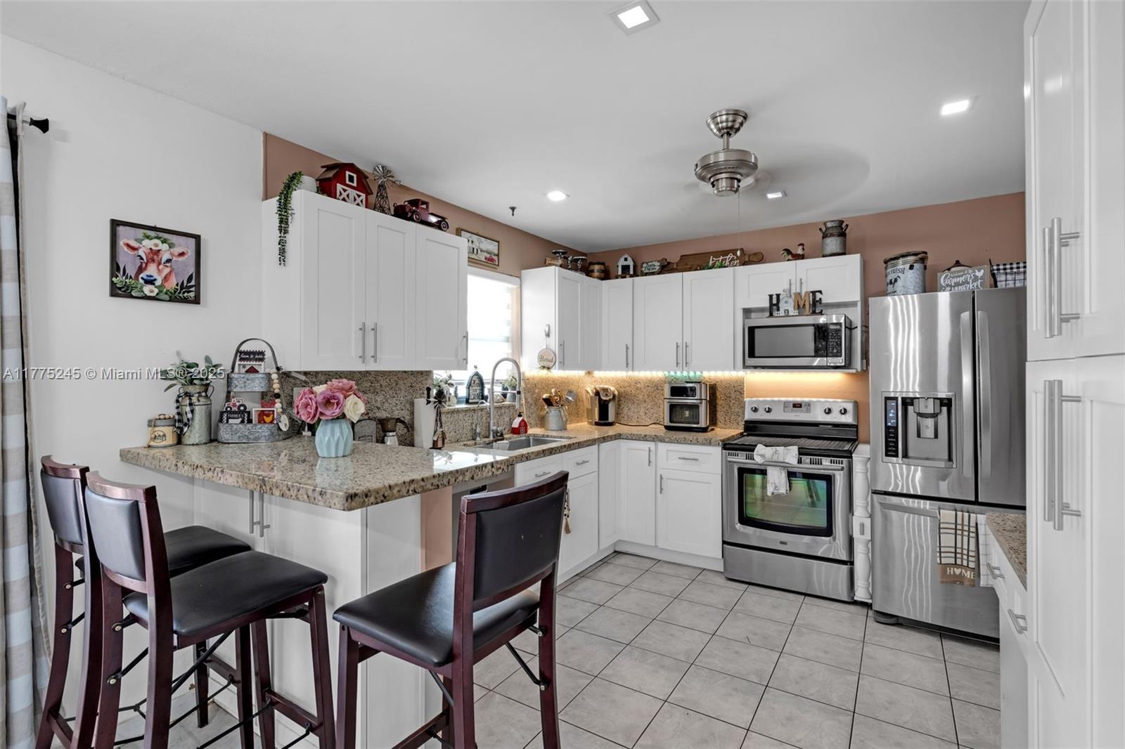 7470 Simms St, Hollywood, Florida image 11