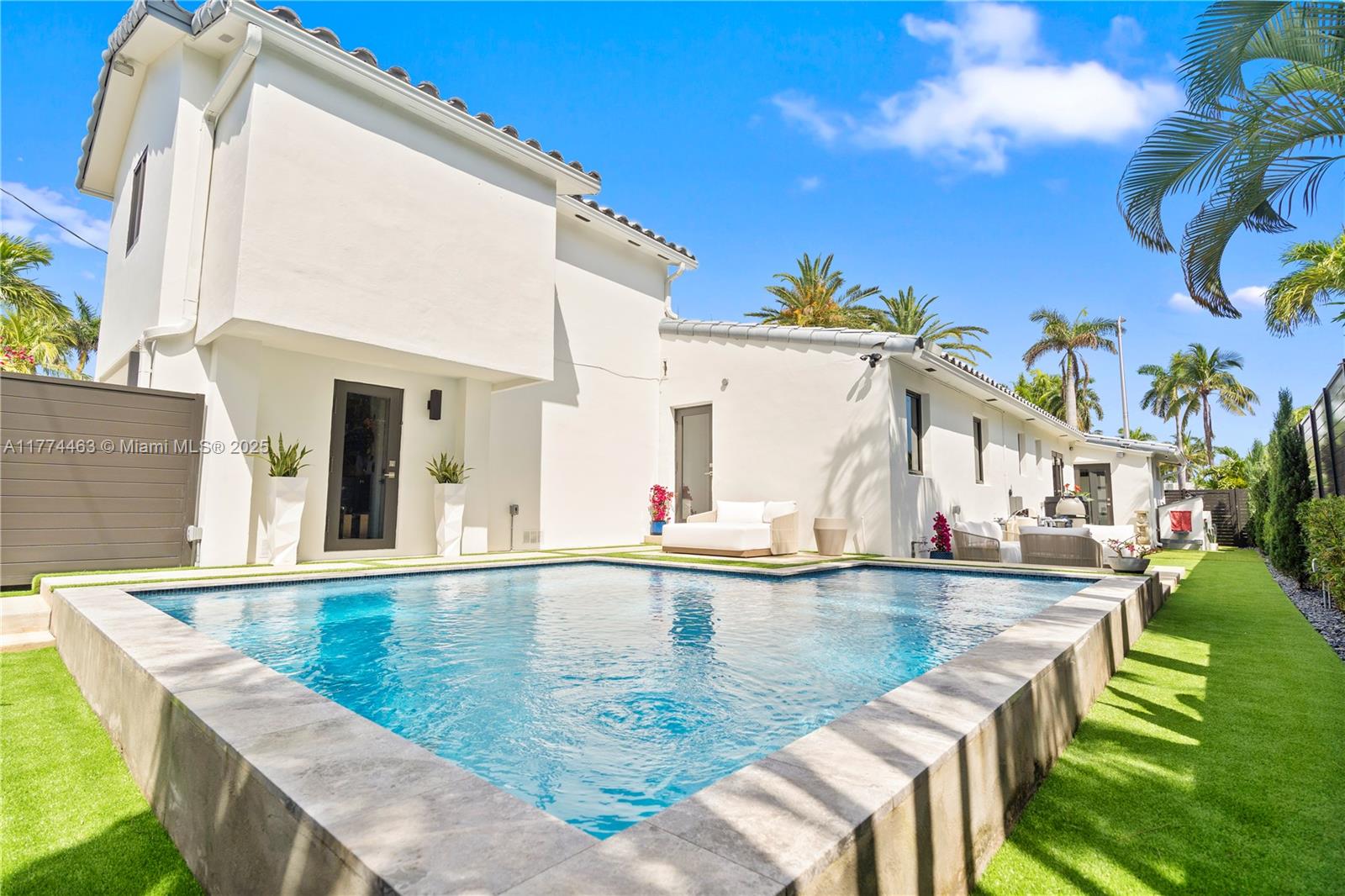 850 Hollywood Blvd, Hollywood, Florida image 2