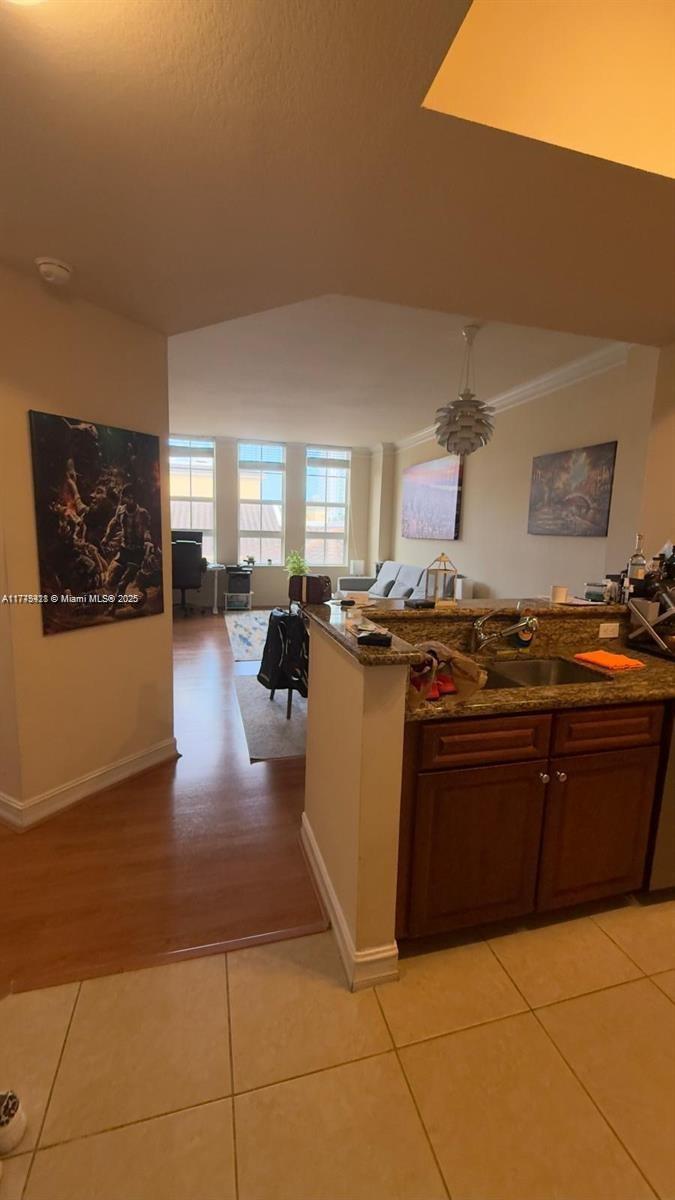 3001 NE 185th St #530, Aventura FL 33180