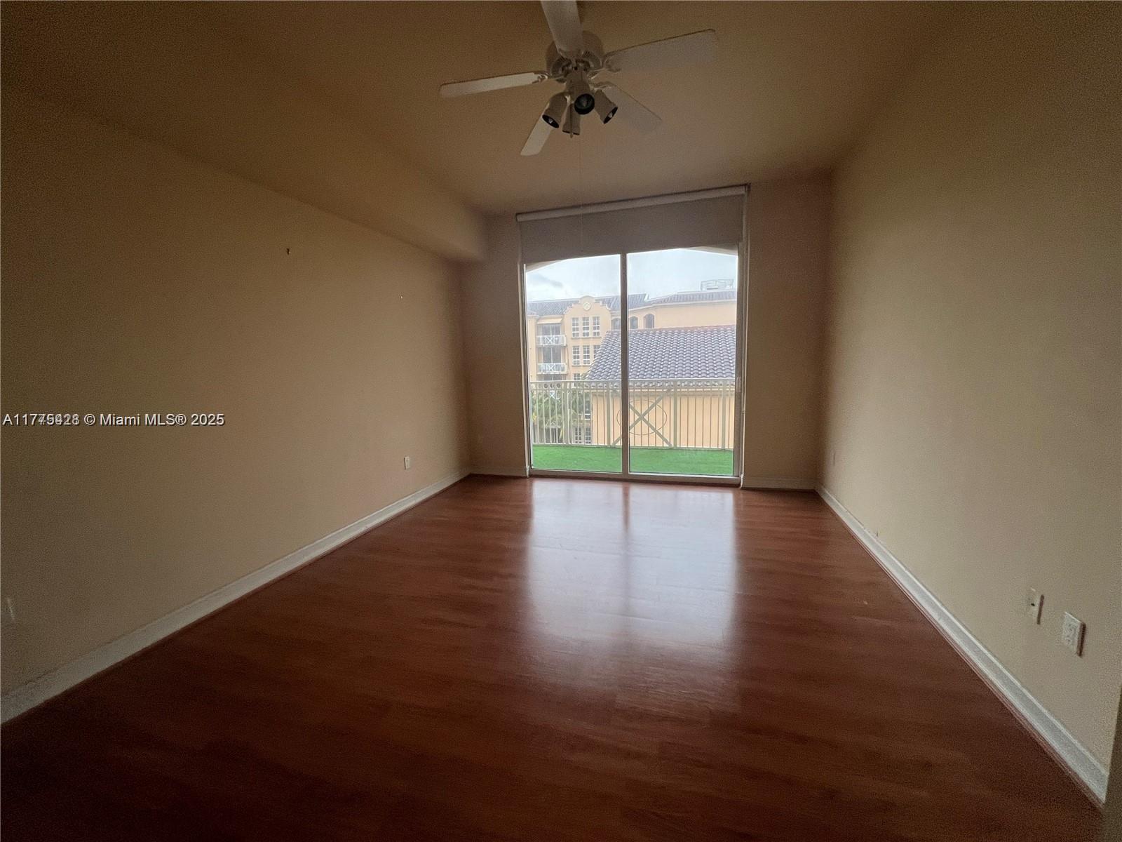3001 NE 185th St #530, Aventura FL 33180