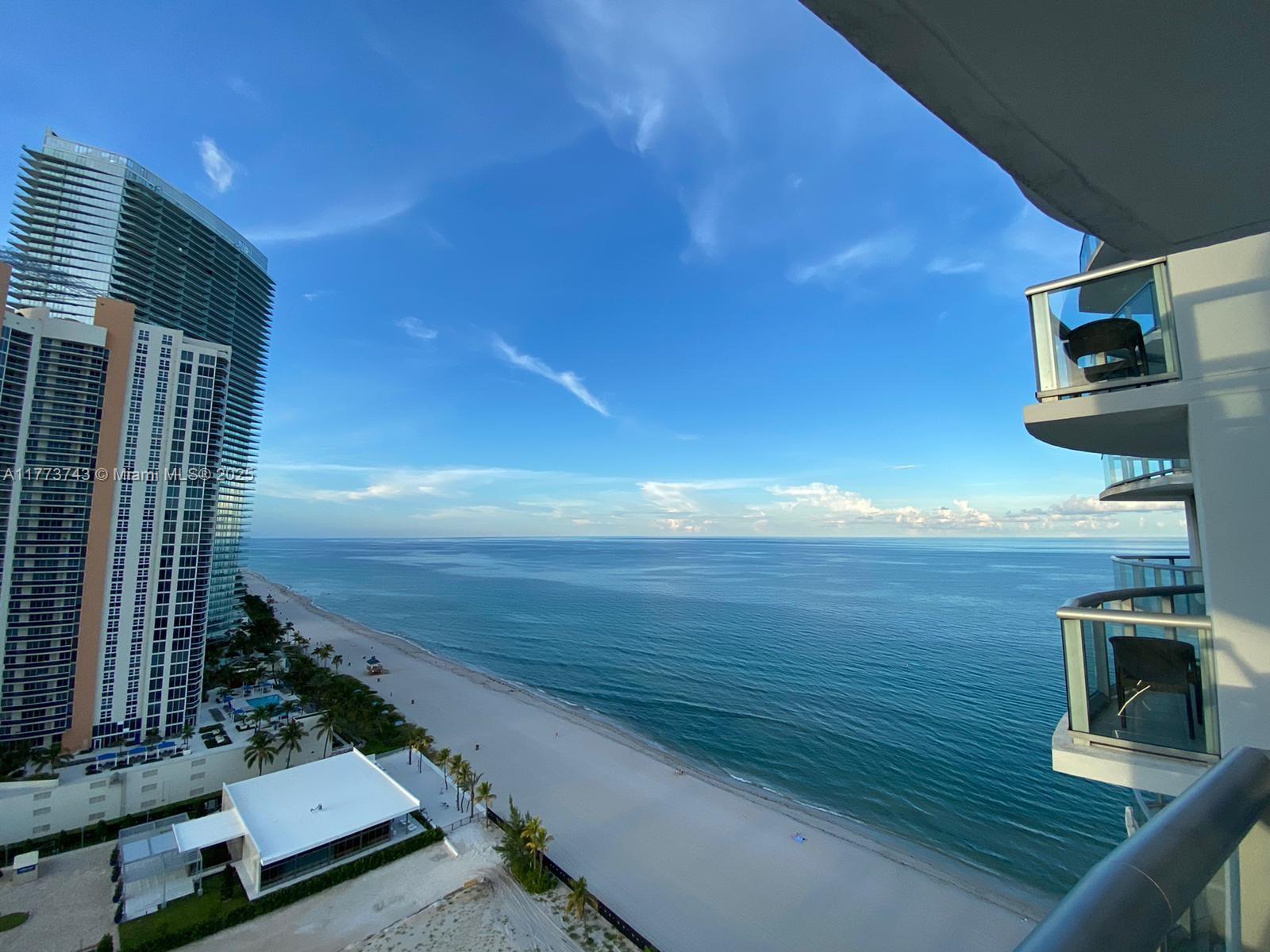 Condo for Sale in Sunny Isles Beach, FL