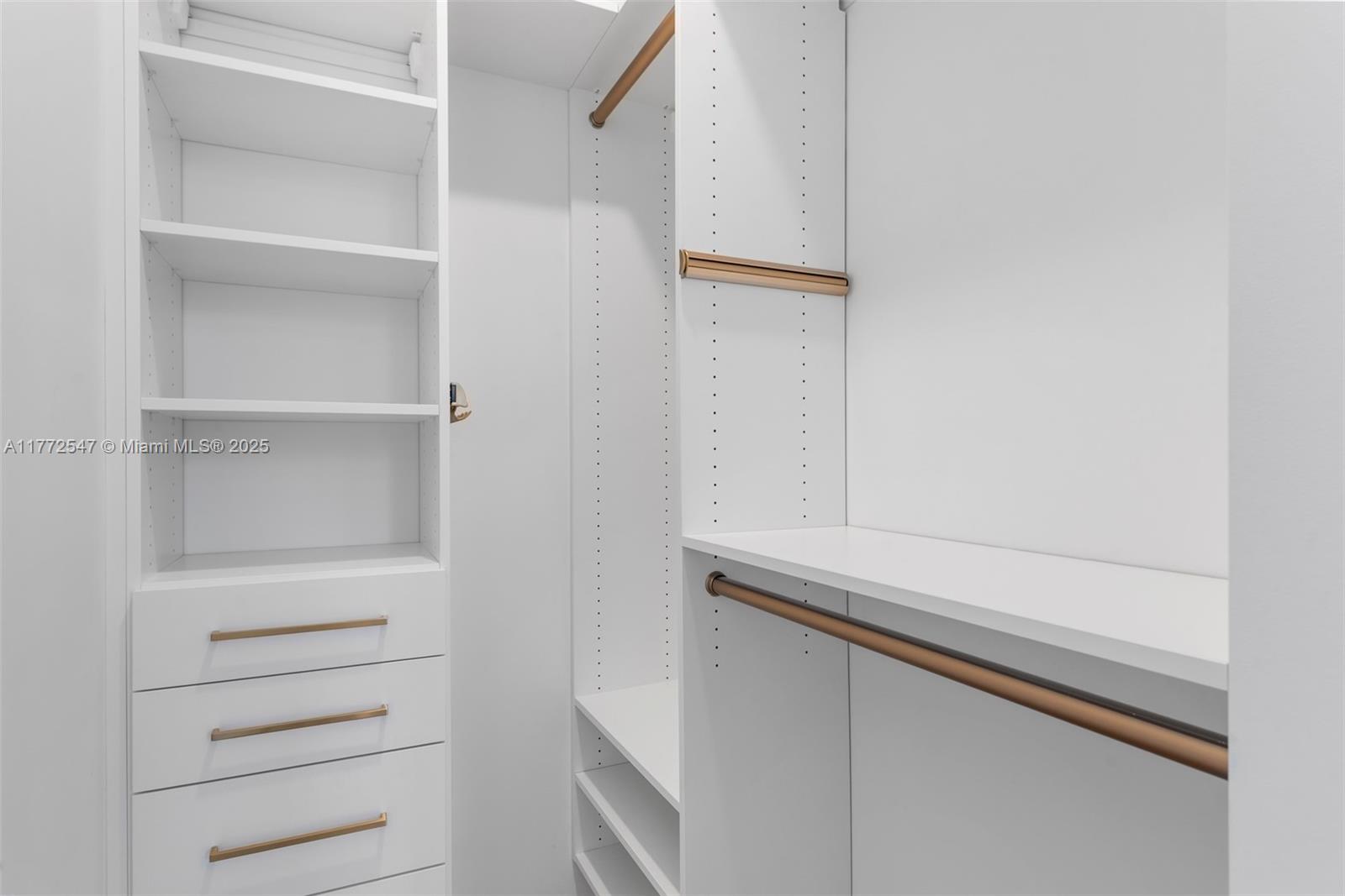 2655 S Bayshore Drive #406, Coconut Grove FL 33133