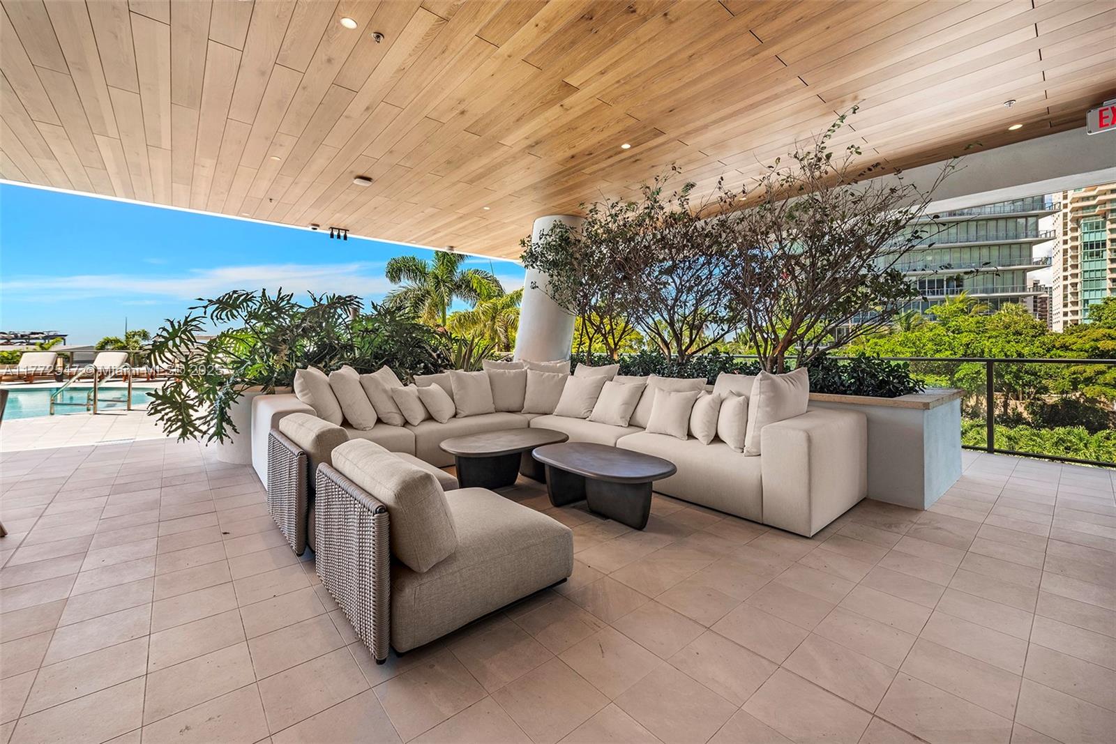 2655 S Bayshore Drive #406, Coconut Grove FL 33133