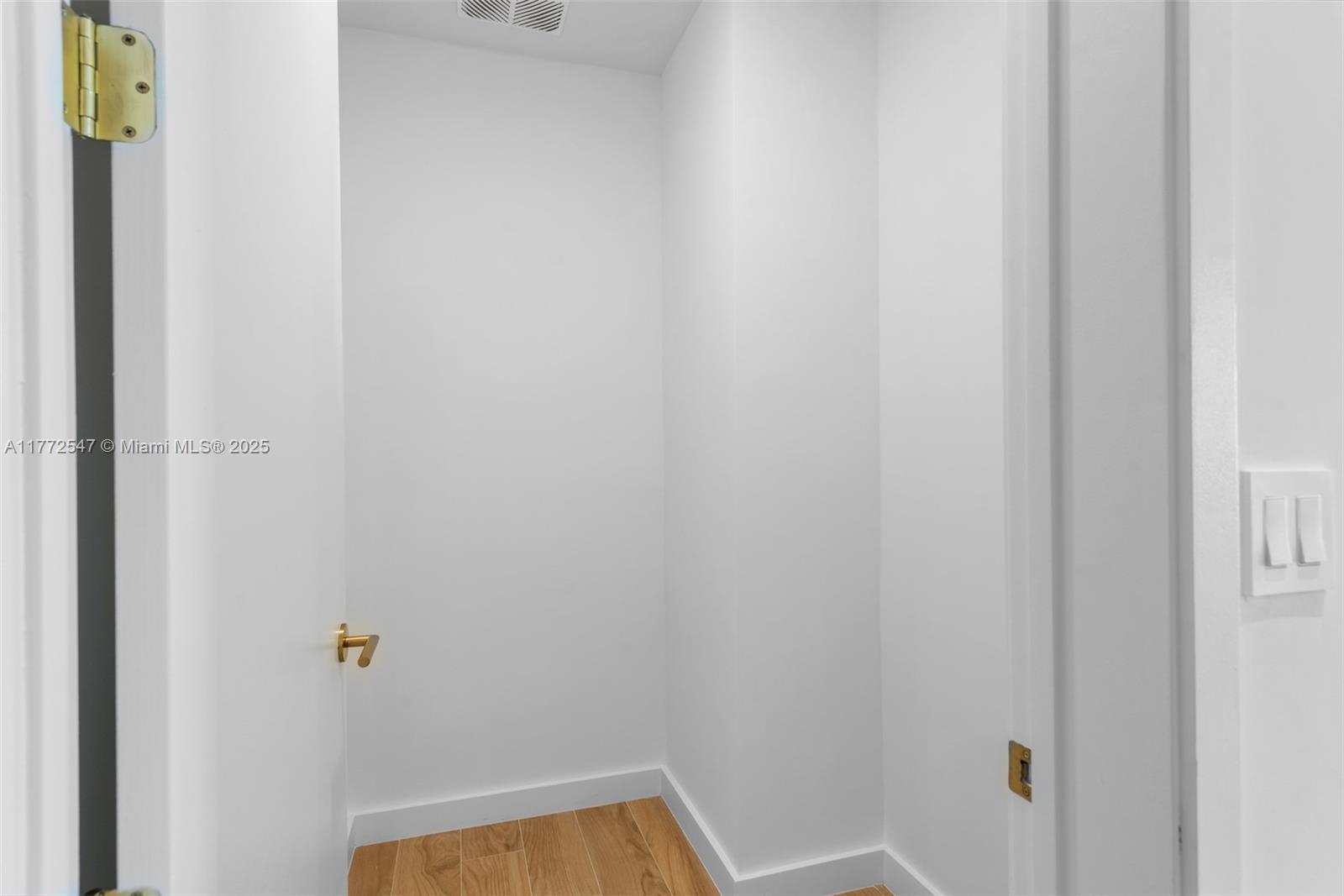 2655 S Bayshore Drive #406, Coconut Grove FL 33133