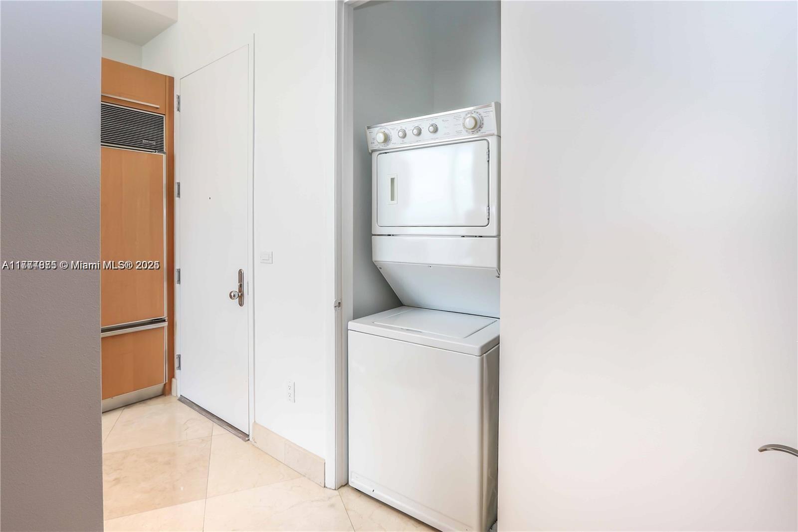 16001 Collins Ave #3505, Sunny Isles Beach FL 33160