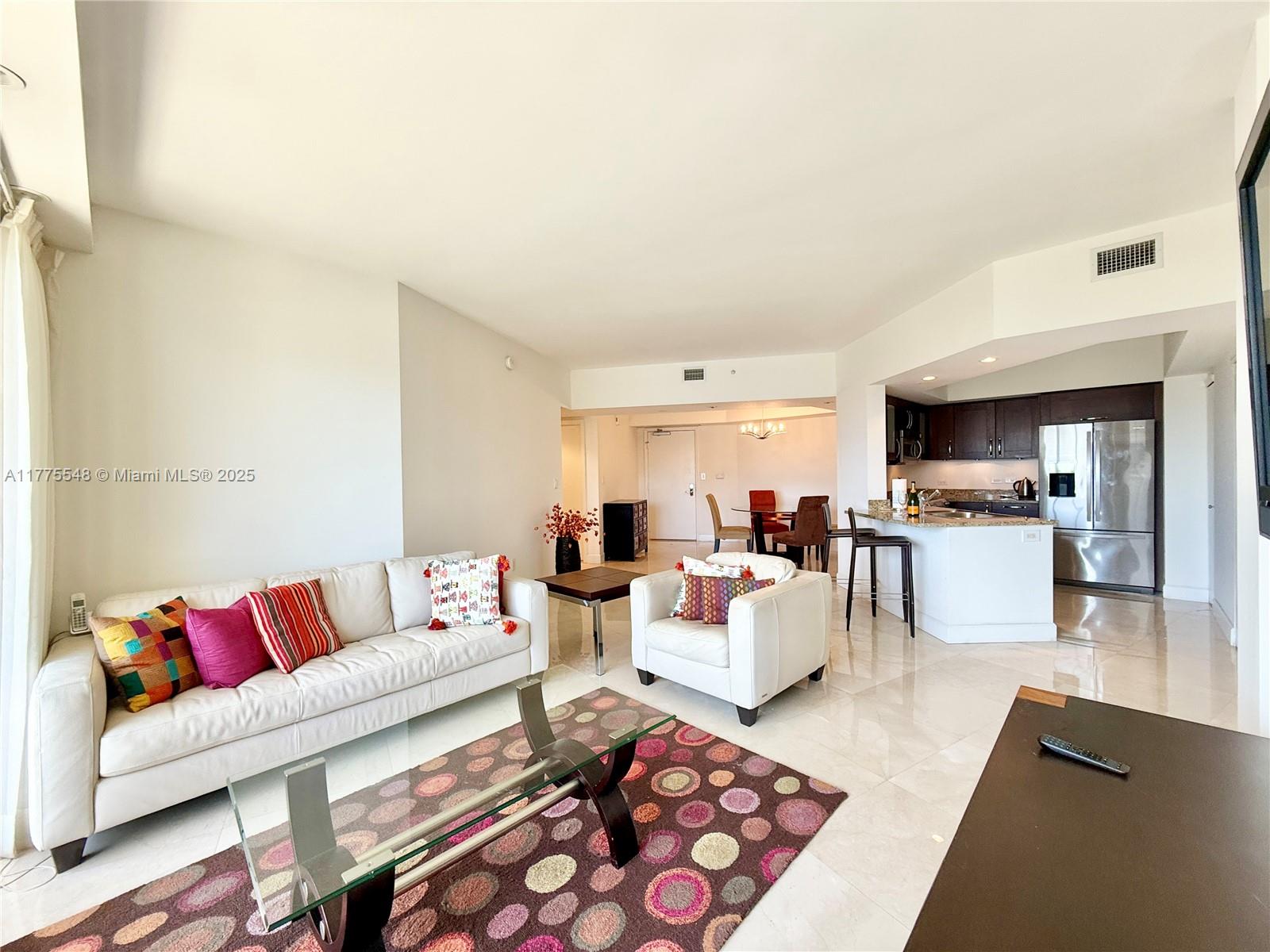 19900 E Country Club Dr #1207, Aventura FL 33180