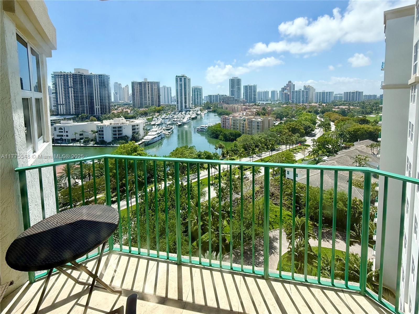 19900 E Country Club Dr #1207, Aventura FL 33180