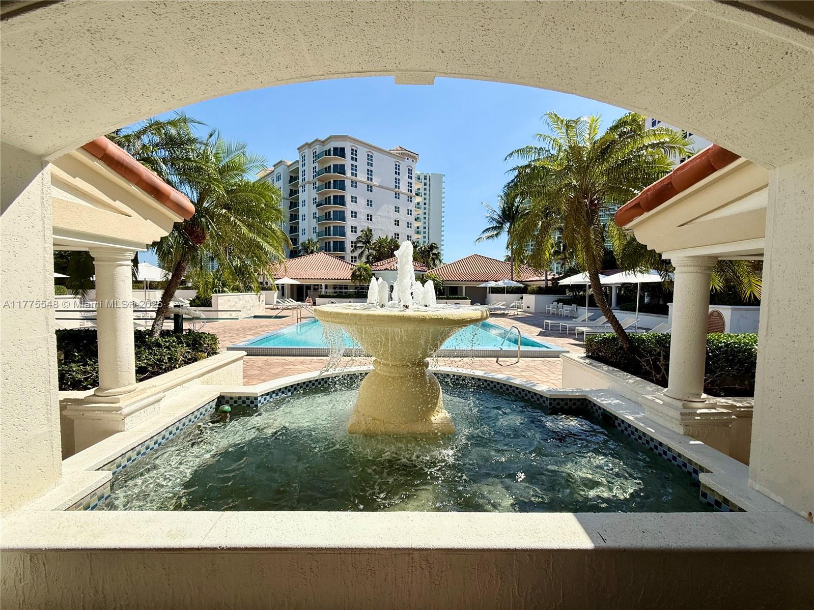 19900 E Country Club Dr #1207, Aventura FL 33180