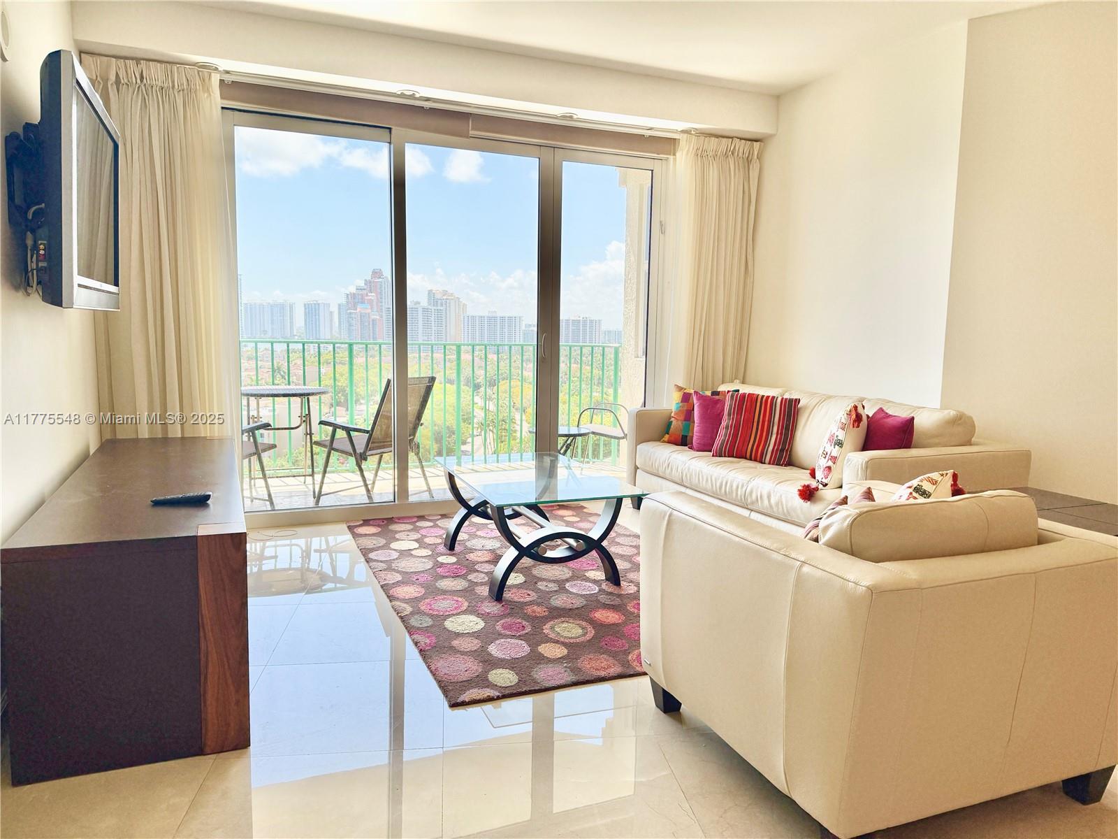 19900 E Country Club Dr #1207, Aventura FL 33180