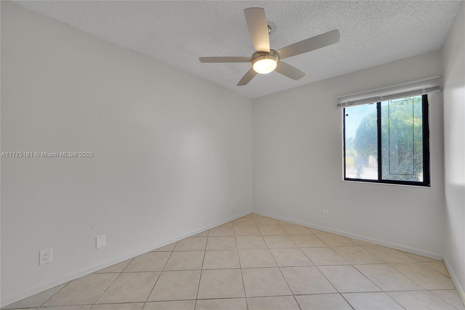 7818 SW 7th Pl, North Lauderdale, Florida image 25