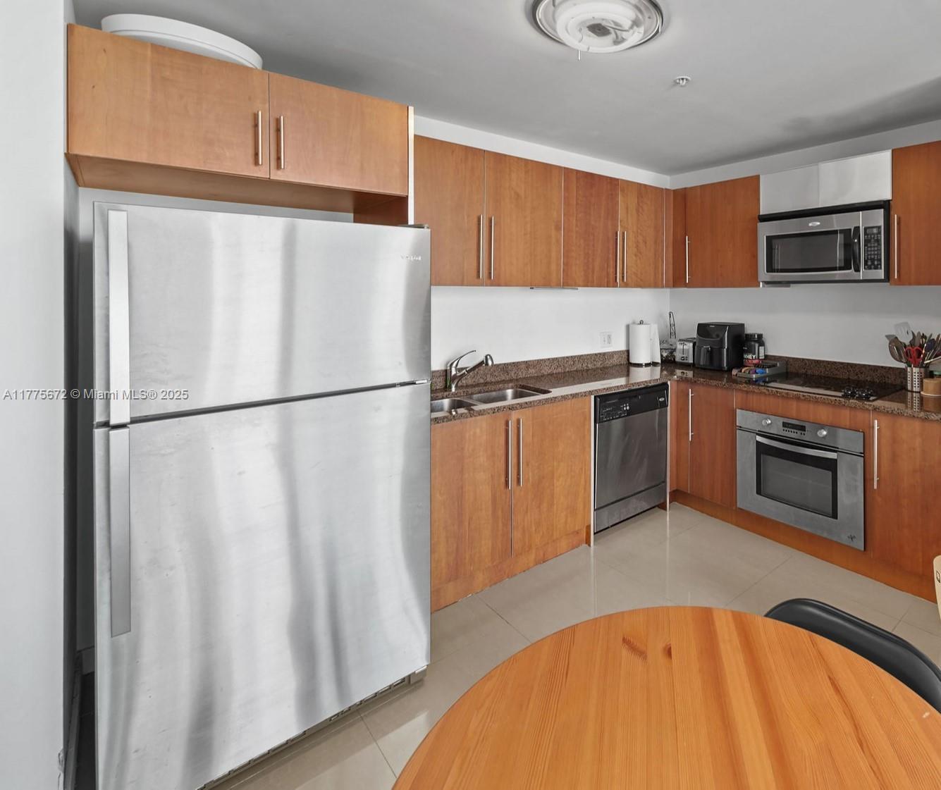 300 S Biscayne Blvd #T-2603, Miami FL 33131