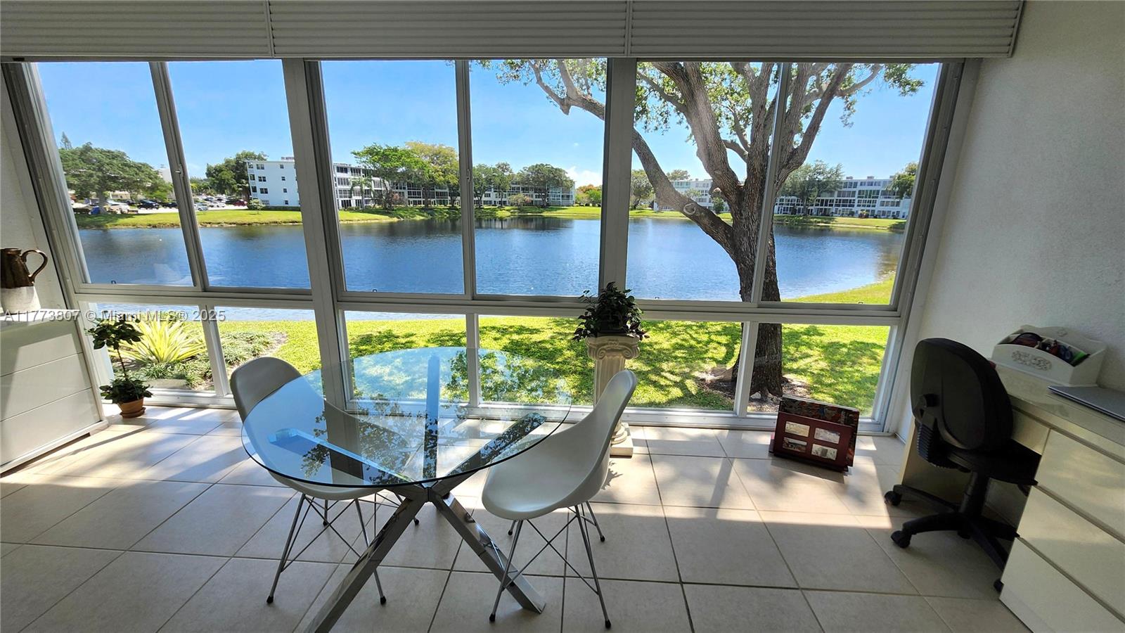 2115 E Cambridge  E #2115, Deerfield Beach, Florida image 24