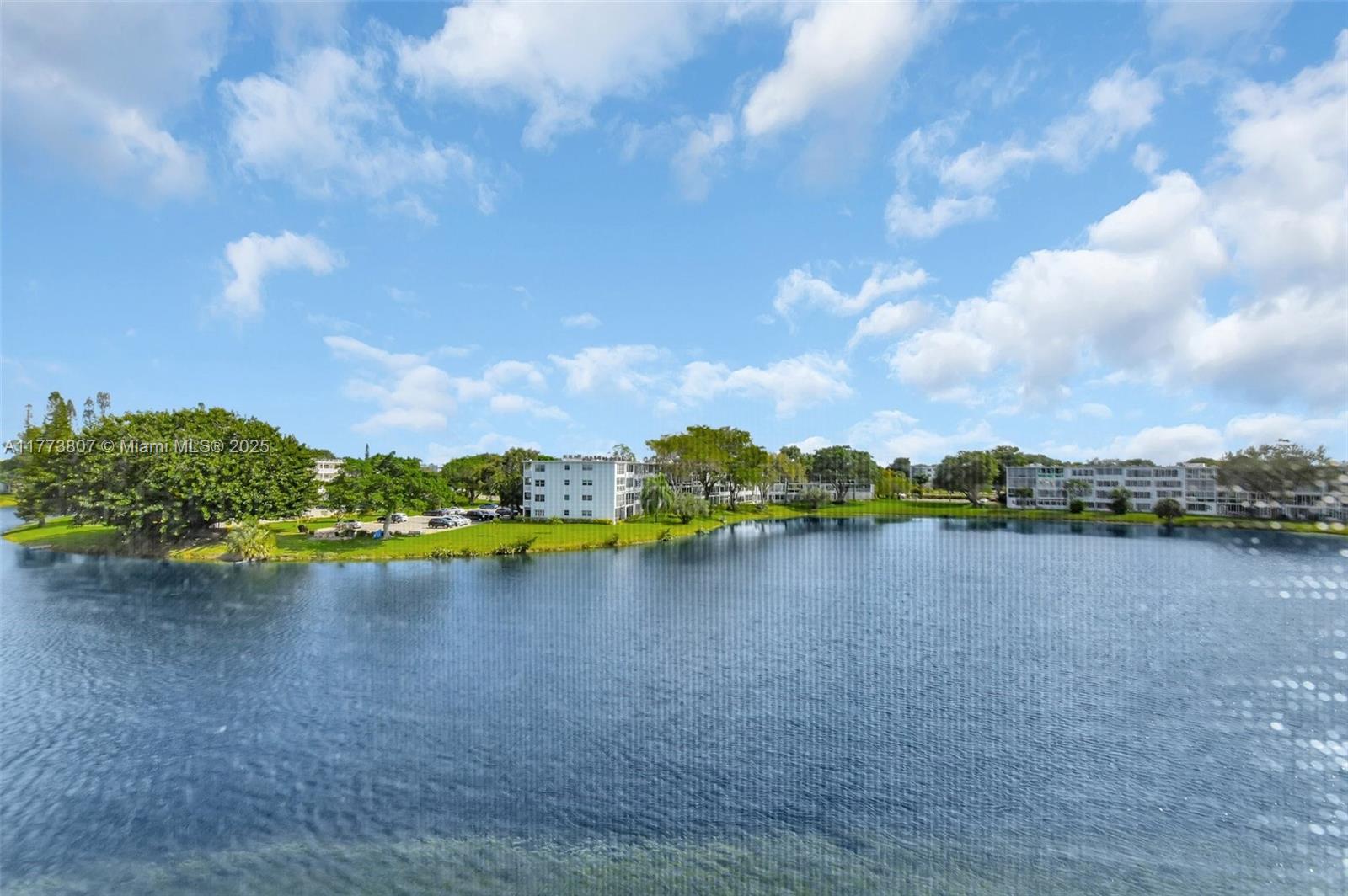 2115 E Cambridge  E #2115, Deerfield Beach, Florida image 32
