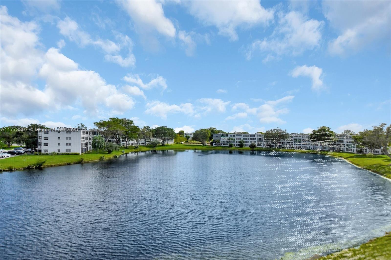 2115 E Cambridge  E #2115, Deerfield Beach, Florida image 35