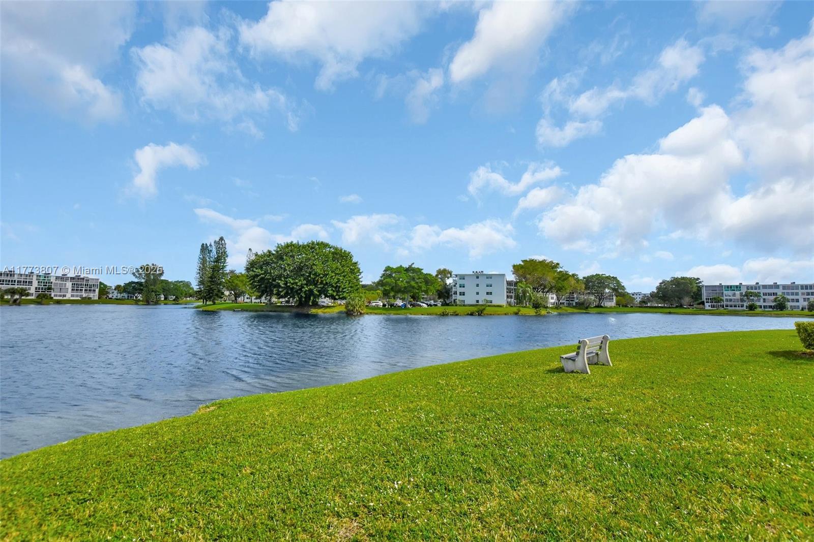 2115 E Cambridge  E #2115, Deerfield Beach, Florida image 38