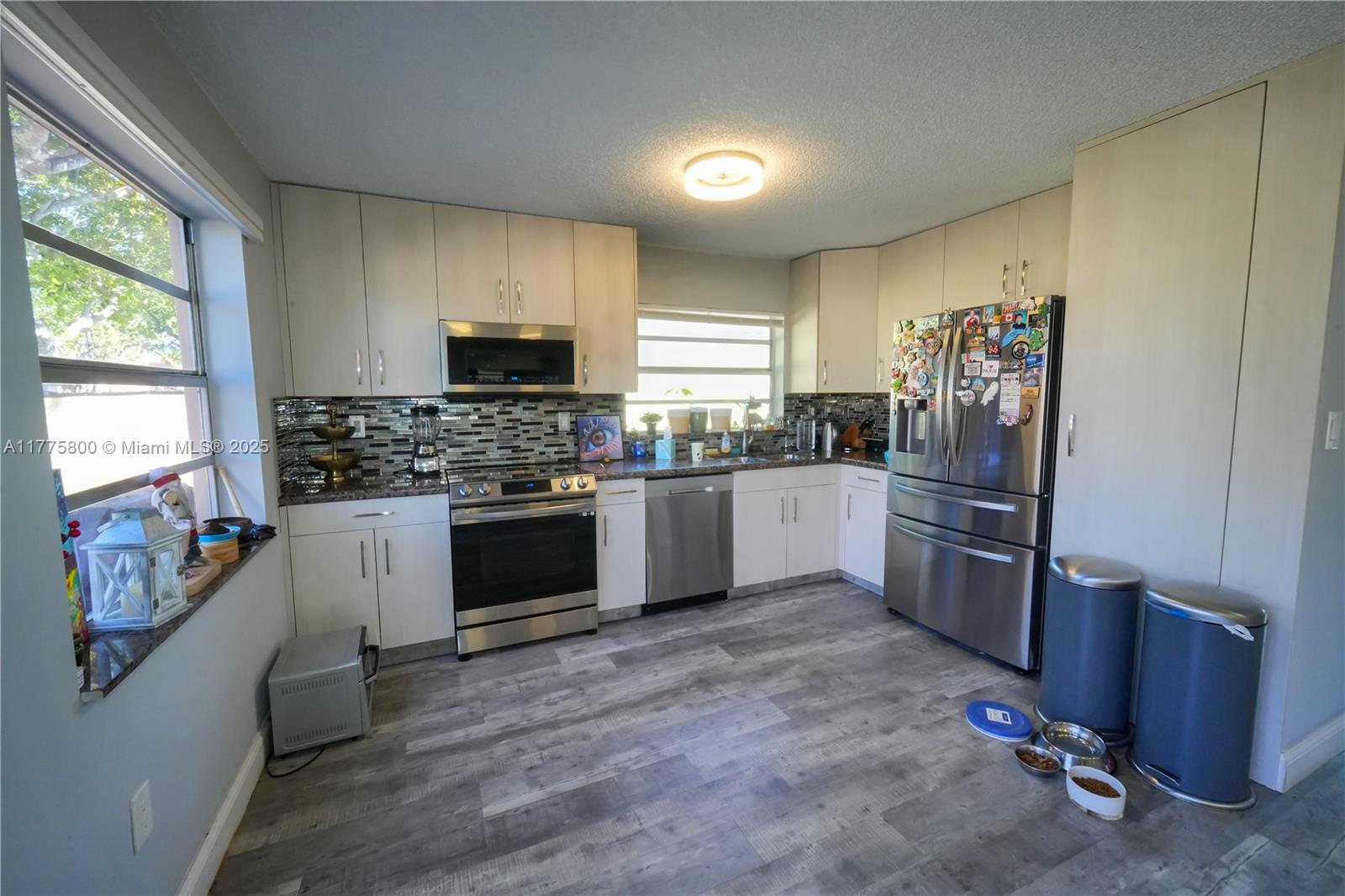 506 Danville Ter, Davie, Florida image 9