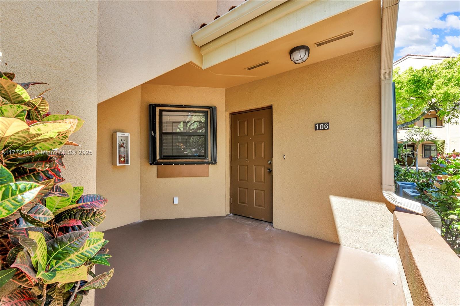 15533 N Miami Lakeway N #106, Miami Lakes, Florida image 4
