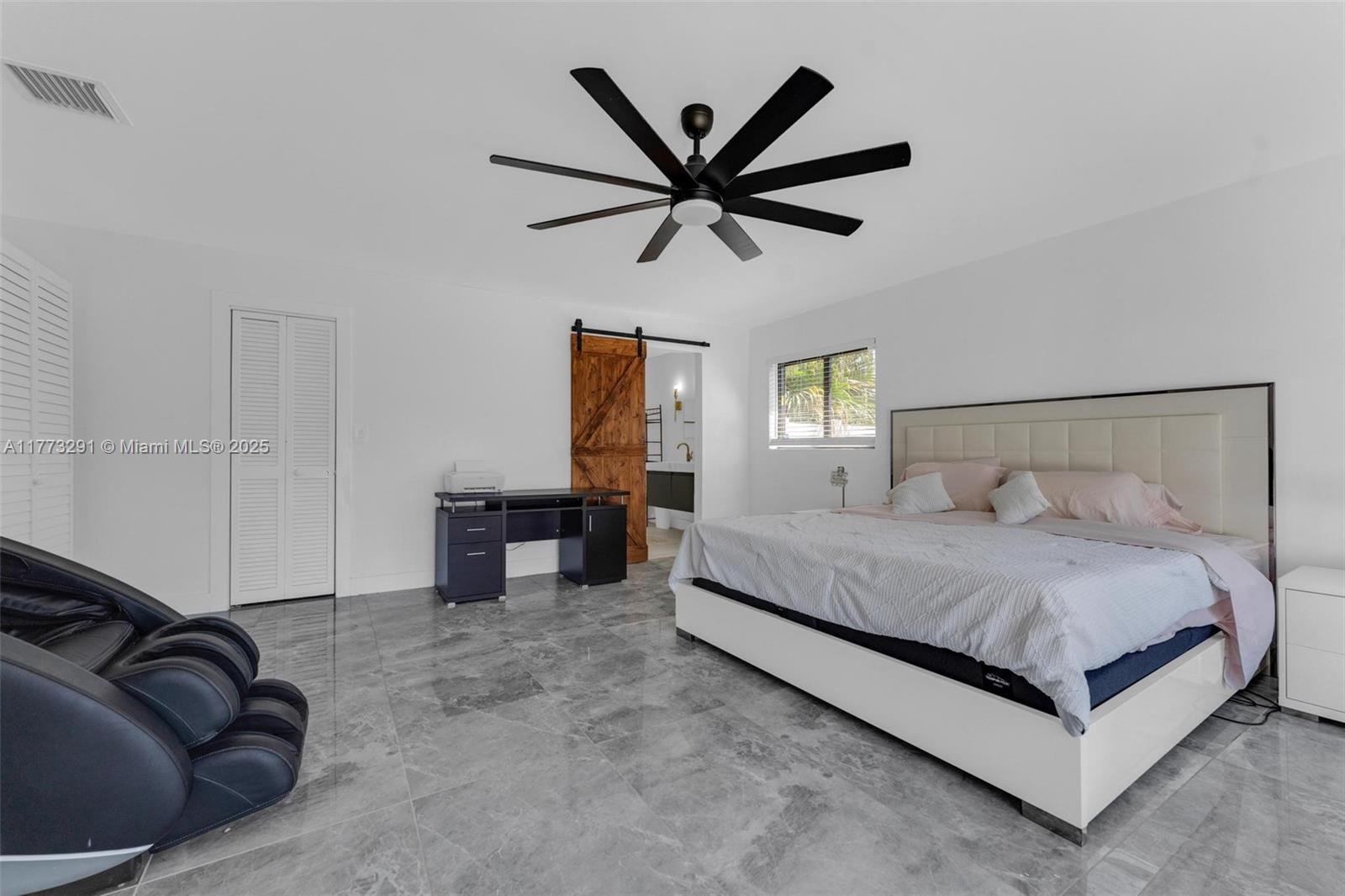 1600 Mayo St, Hollywood, Florida image 8