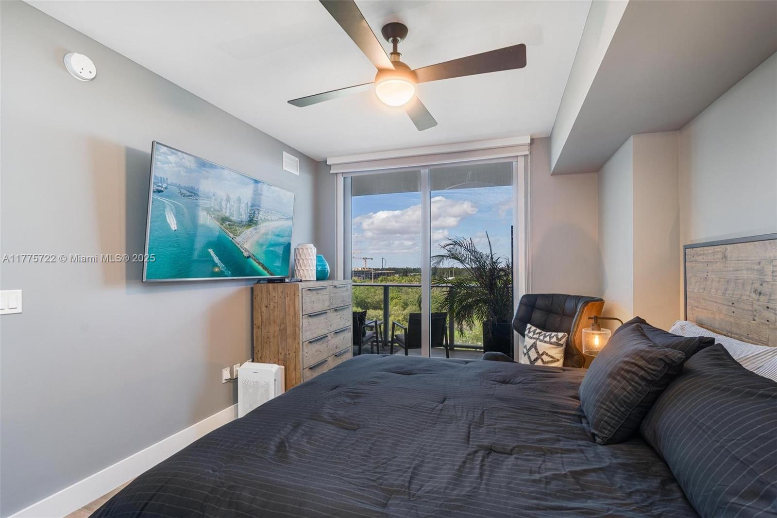 16385 Biscayne Blvd #905, North Miami Beach, Florida image 9