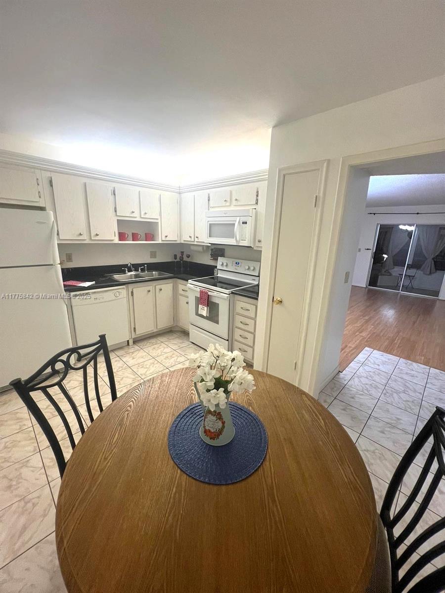 4851 NW 21st St #301, Lauderhill, Florida image 4