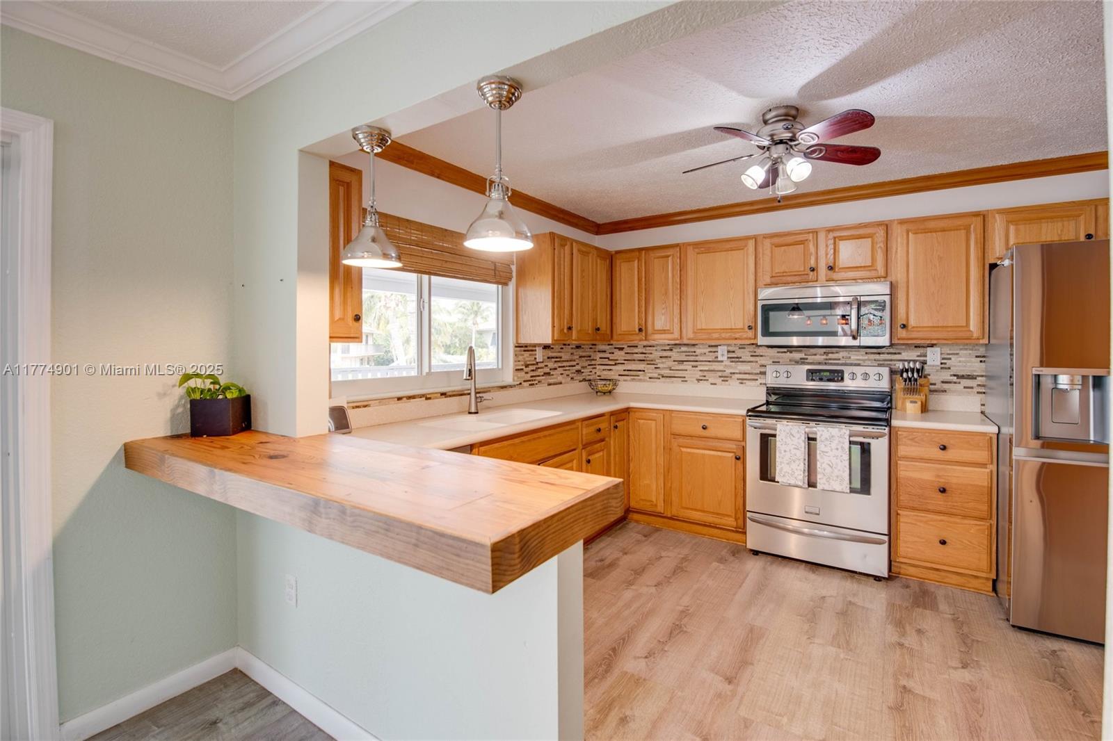 17081 W Starfish Ln W, Sugarloaf, Florida image 5